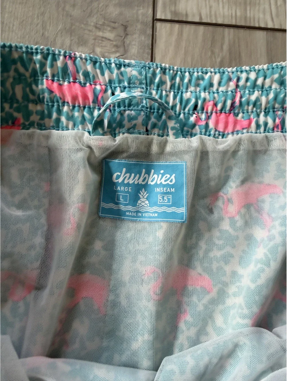 Chubbies Retro The Domingos are for Flamingos Swim Lined Trunks size large